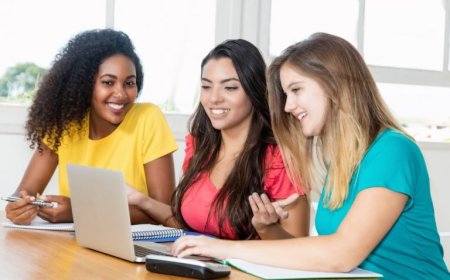 Does an internship count as work experience on your resume?