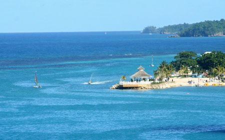 Rhythms of the Caribbean: Embracing the Tropical Vibes of Jamaica