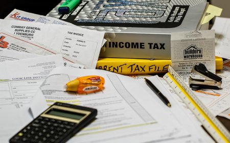 Mastering Tax Season: Essential Tips for Freelancers to File Taxes Successfully