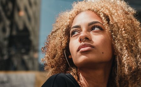 The Ultimate Guide to an Effective Natural Hair Care Routine for Curly Hair