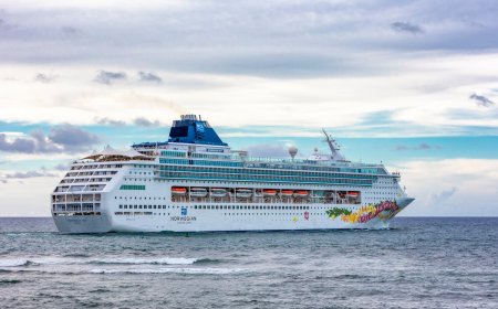 Why Everyone Thinks Cruises Are Boring—And Why Norwegian Cruise Line Is Proving Them Dead Wrong in 2025