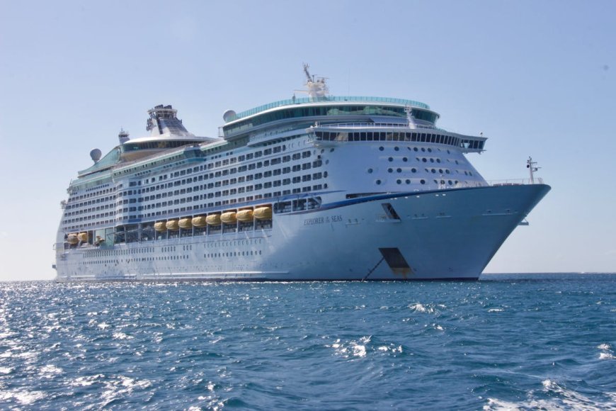 Cruising Is Back from the Dead—Why Americans Are Flocking to Ships Again in 2025
