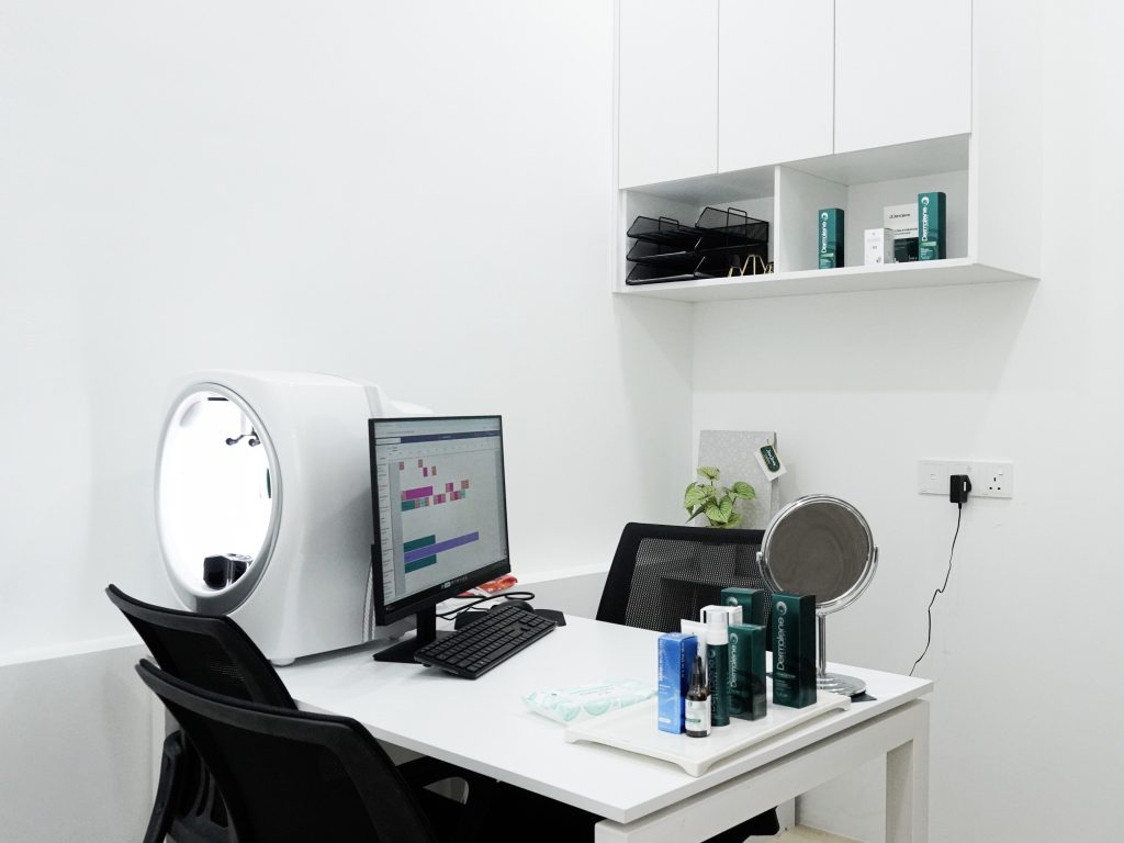 Dermalene Bangi expert skin treatment