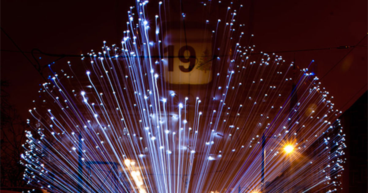 Ktora Barwa Swiatla Ma Najwieksza Predkosc Faster than The Speed of Light? | Localiiz