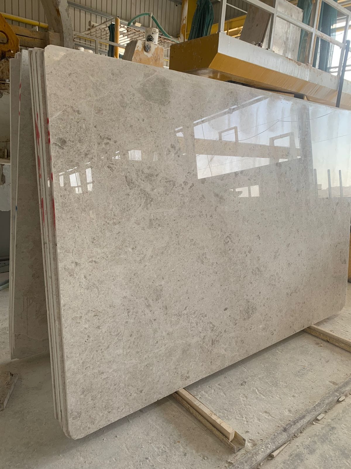FIRST GRADE OMANI MARBLE image 3