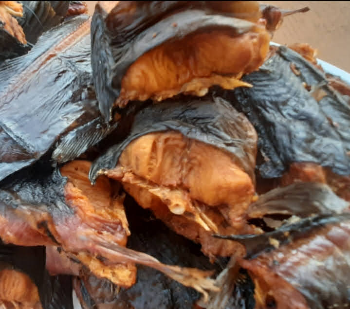 Headless Dried catfish chunks image 4