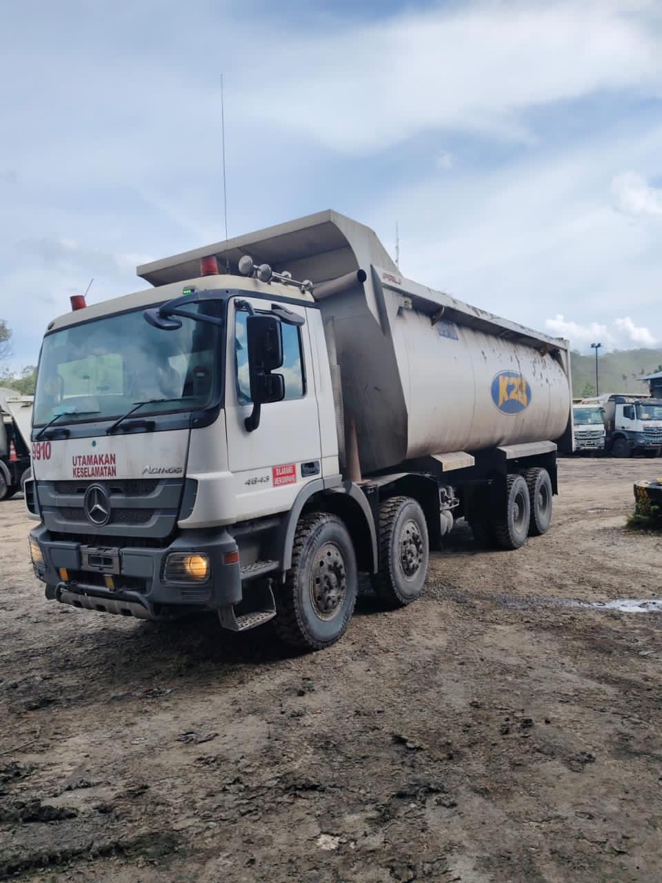 Mercedes Benz Actros 4843 image 4