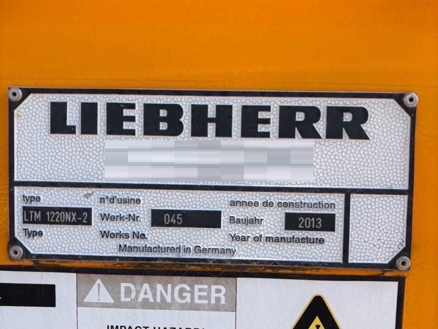 LIEBHERR  All-terrain-cranes  220 Ton image 5