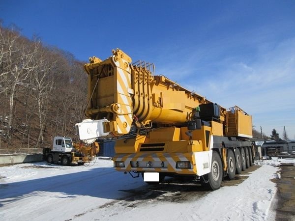 KATO 220 Ton All-terrain-cranes image 3