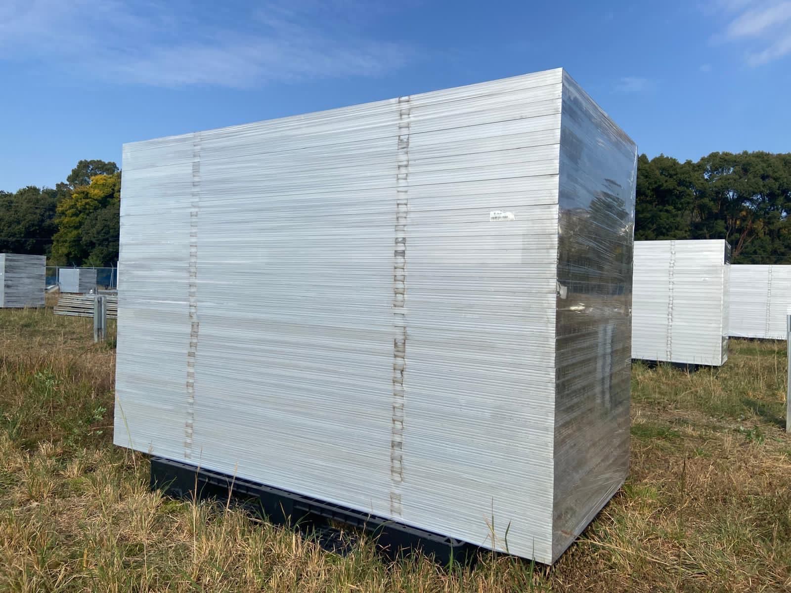 Surplus & Pre-Owned Solar Panels – Export from Japan 🇯🇵