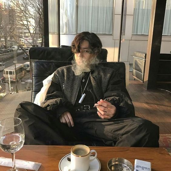 "อย่าพยายามเรียกร้องอะไรจากฉัน เพราะฉันไม่รับประกันว่าเธอจะได้มันมา...."