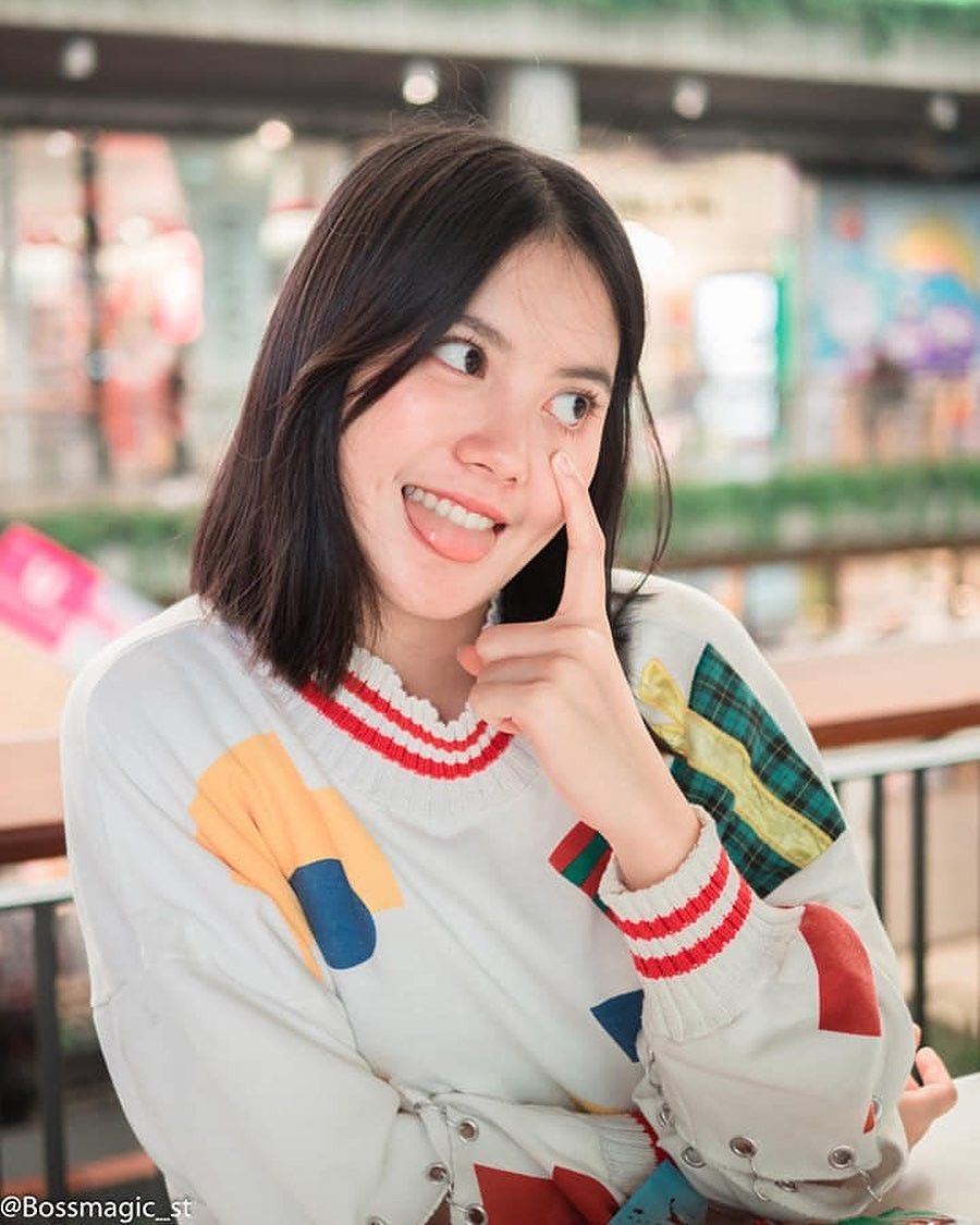 น้องสาวนางเอก