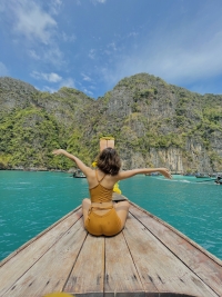 น้ำผึ้งเดือนสิบสอง