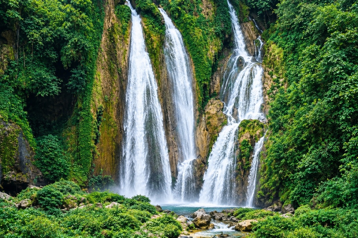 Nam Lang Waterfall
