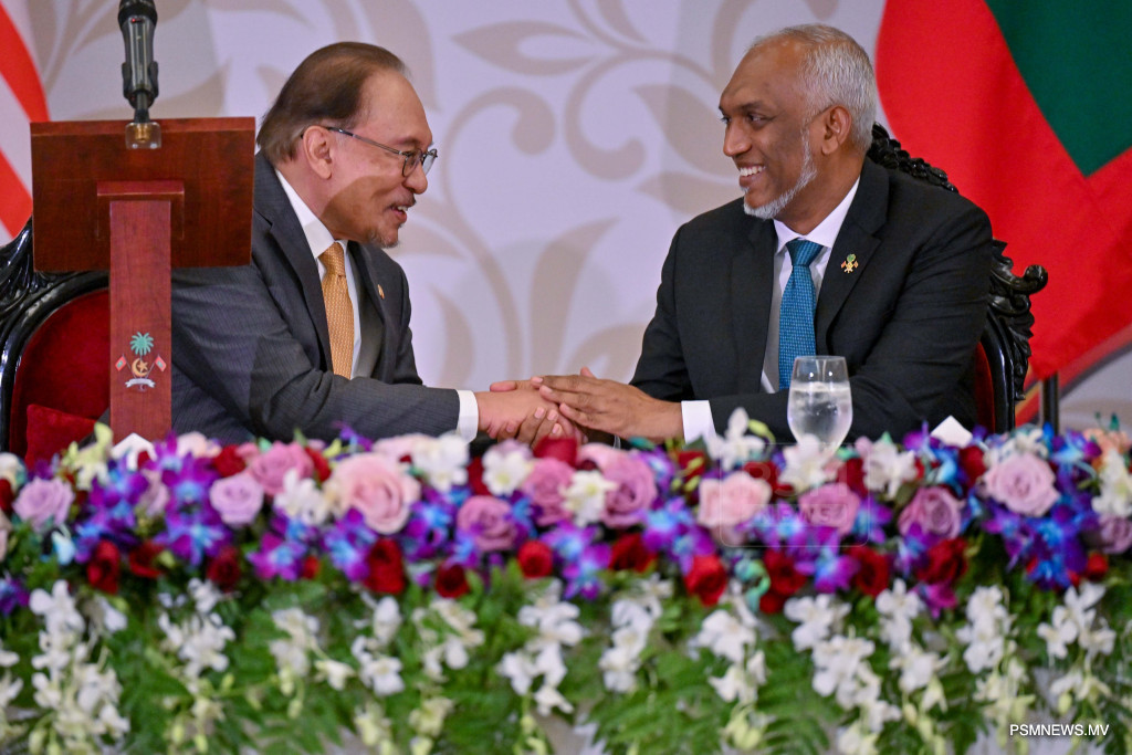 Malaysia Pledges Enhanced Support for 2,700 Maldivian Students Following High-Level State Visit