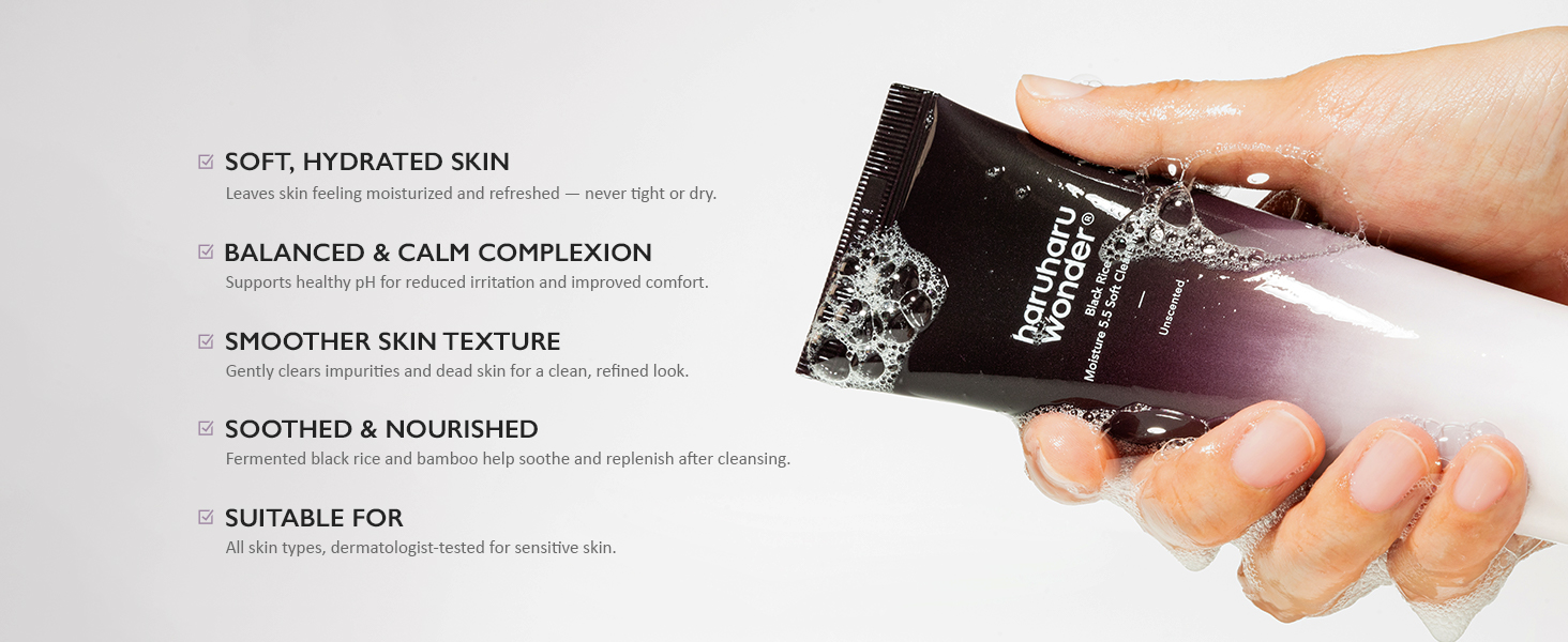 Black Rice Moisture 5.5 Soft Cleansing Gel detail 4