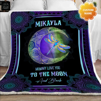 Dear Daughter Mommy Love You To The And Back Personalized Fleece Blanket 3 0e4af97a 12c3 11eb bbce 0242ac120002 mockup dau giuong optimized