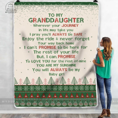 4151763a 1768 11eb a372 0242ac120002 mokup ao xanh 1 optimized