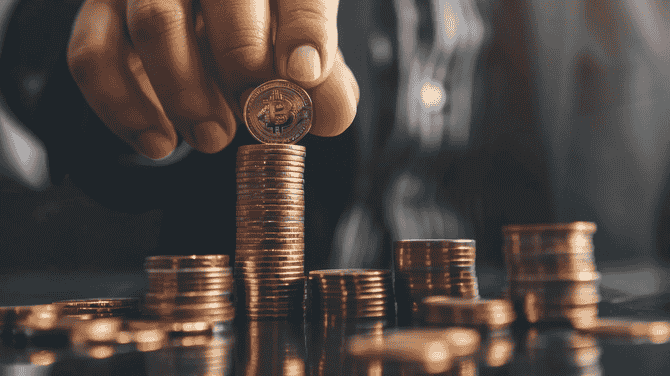 Stablecoins in Mainstream Finance Regulatory Tipping Point and Systemic Risk Assessment