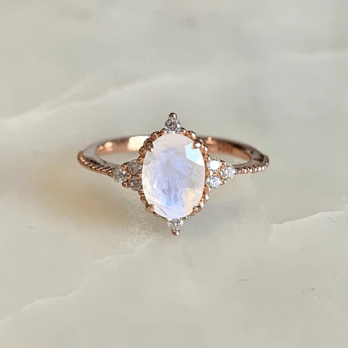 Best Metals4 Best Crystals Metals to Pair With Moonstone The Complete Moonstone Pairing Guide min1767702179