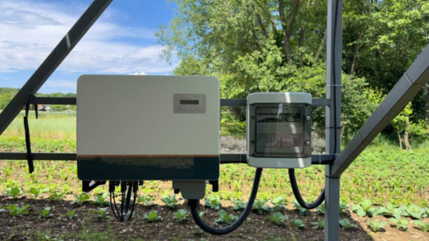 luxpower hybrid inverter 1