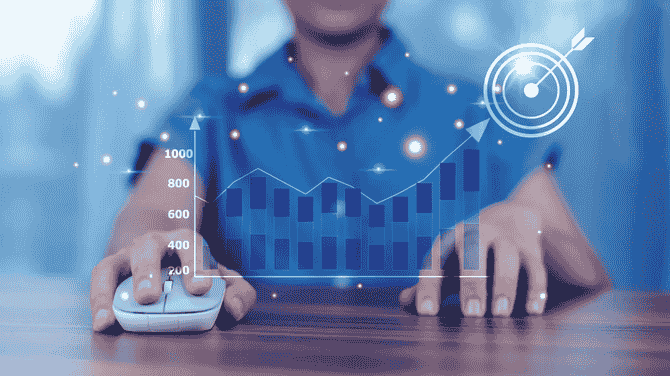 Real Time Analytics for Accurate Customer Churn Prediction