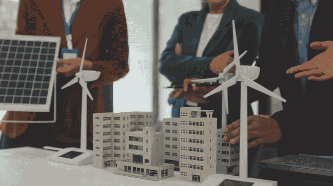 Public and Private Financing for the Green Energy Transition