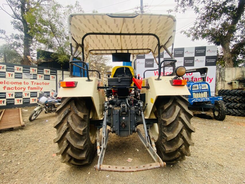 Second hand tractor 20