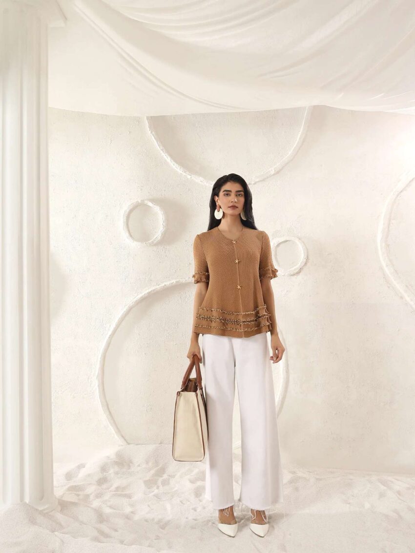 tops for pleated skirts