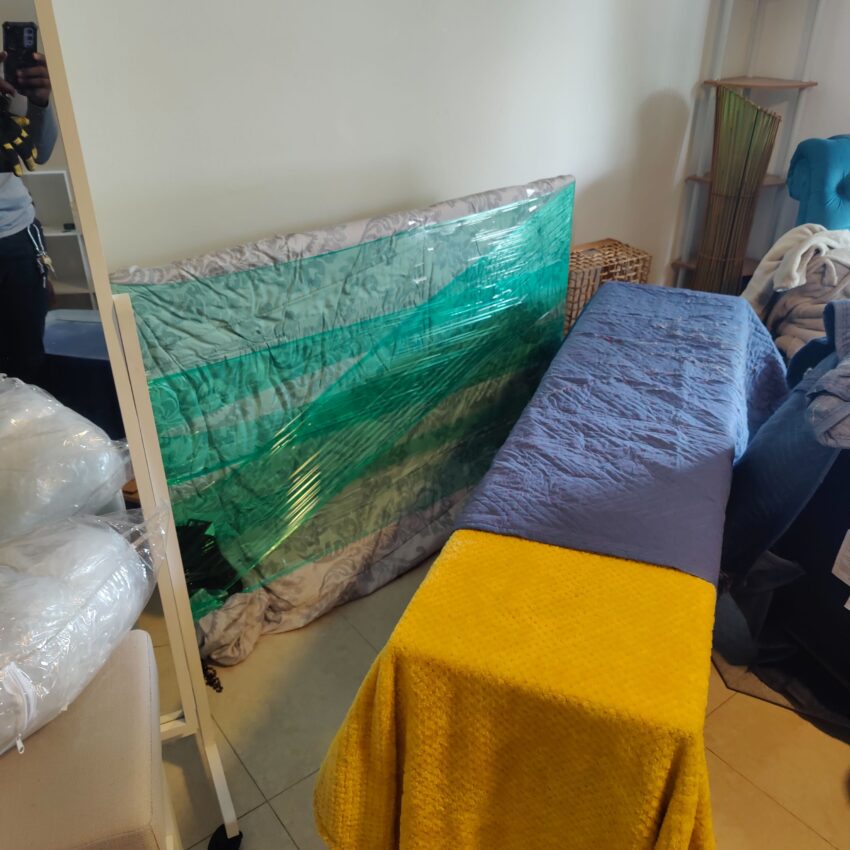 Move in Move out