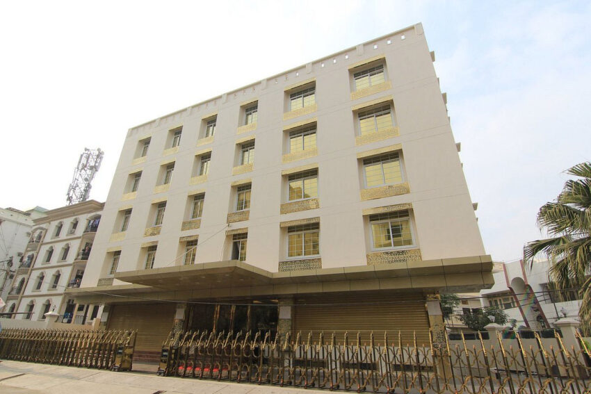 Best Hotel in Hazratganj Lucknow
