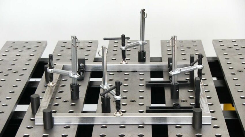 metal frame fixtures