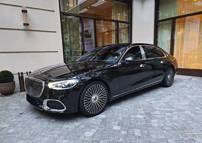 Maybach chauffeur London