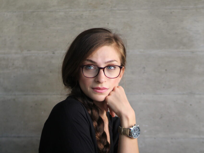10903109 woman 3857806 1