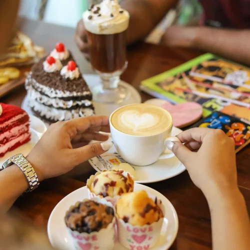 coffee and desserts 25 main street cafe
