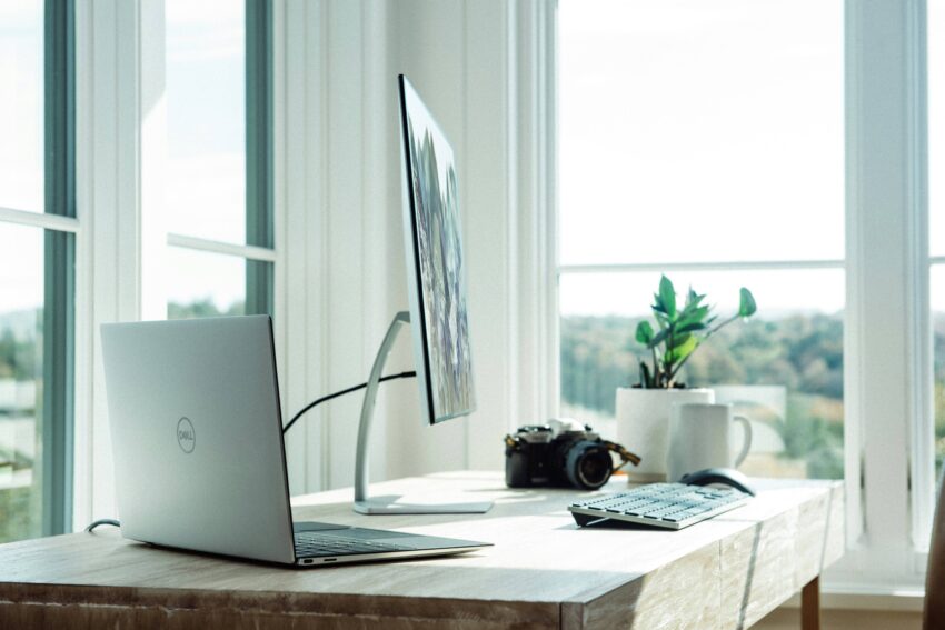 dell g2E2NQ5SWSU unsplash