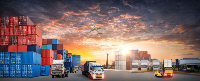 How Do UK to Pakistan Cargo Services Handle Large Goods