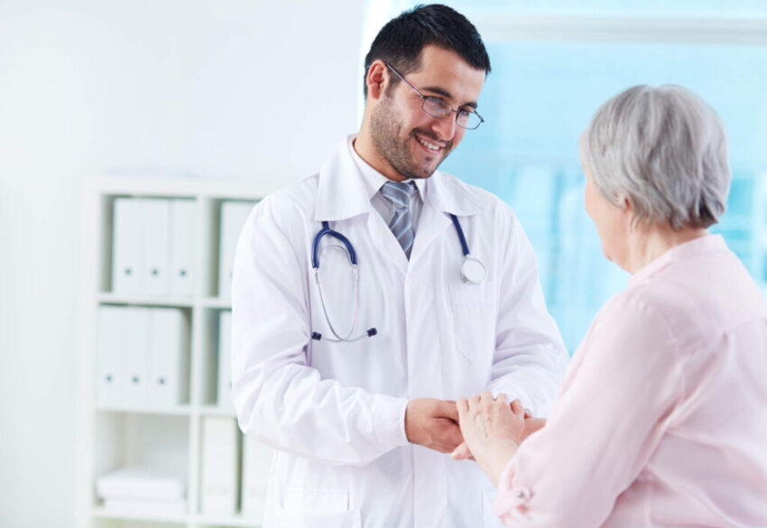 young doctor supporting his patient 1024x705 1