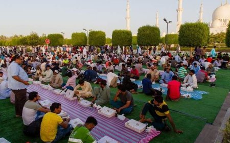 Sheikh Zayed Mosque Offers Daily Iftaar for 35,000 Fasters