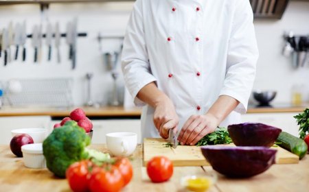 Why Every Millennial Should Learn to Cook
