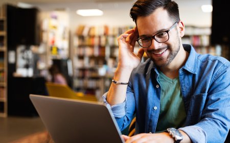 Study Finds Intelligent People Dislike Small Talk