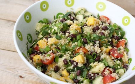 Vegan Mango Salad with Quinoa Recipe
