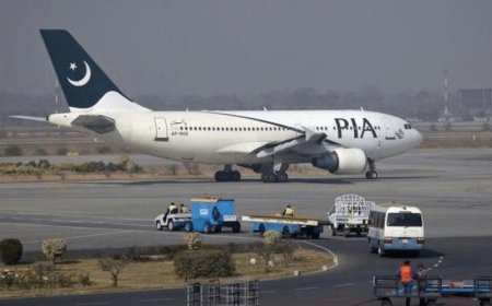 PIA Passenger Smokes, Misbehaves on Paris Flight