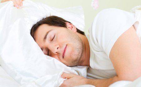 Weekend Sleep May Lower Heart Attack Risk