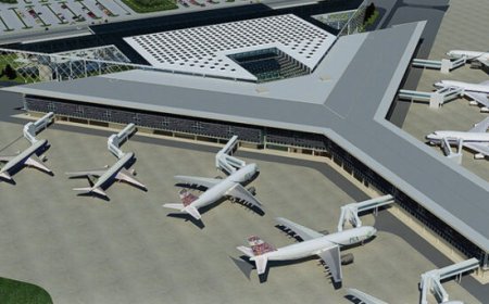 Govt to Build New Airports in Sukkur, Muzaffarabad
