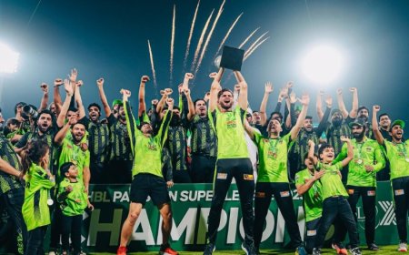 PSL 10 Winners Lahore Qalandars Awarded $500,000 Prize