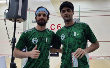 Pakistan Duo Storms into Asian Doubles Squash Semifinals