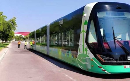 Pakistan’s First Electric Train Takes Test Run in Lahore