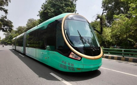 Punjab Govt to Launch Tram Service in Lahore