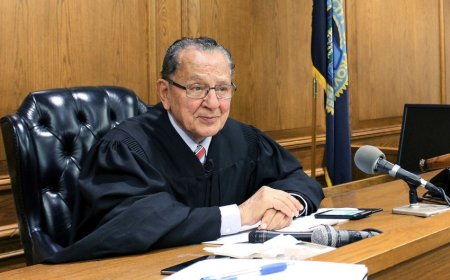 Famous US Judge Frank Caprio Dies After Battle With Cancer